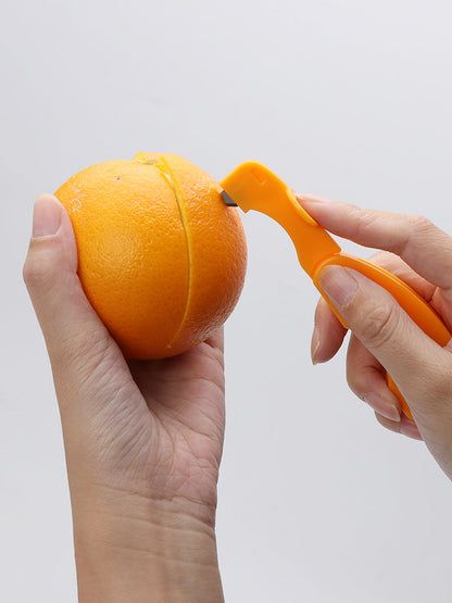Multifunctional Citrus Fruit Peeler