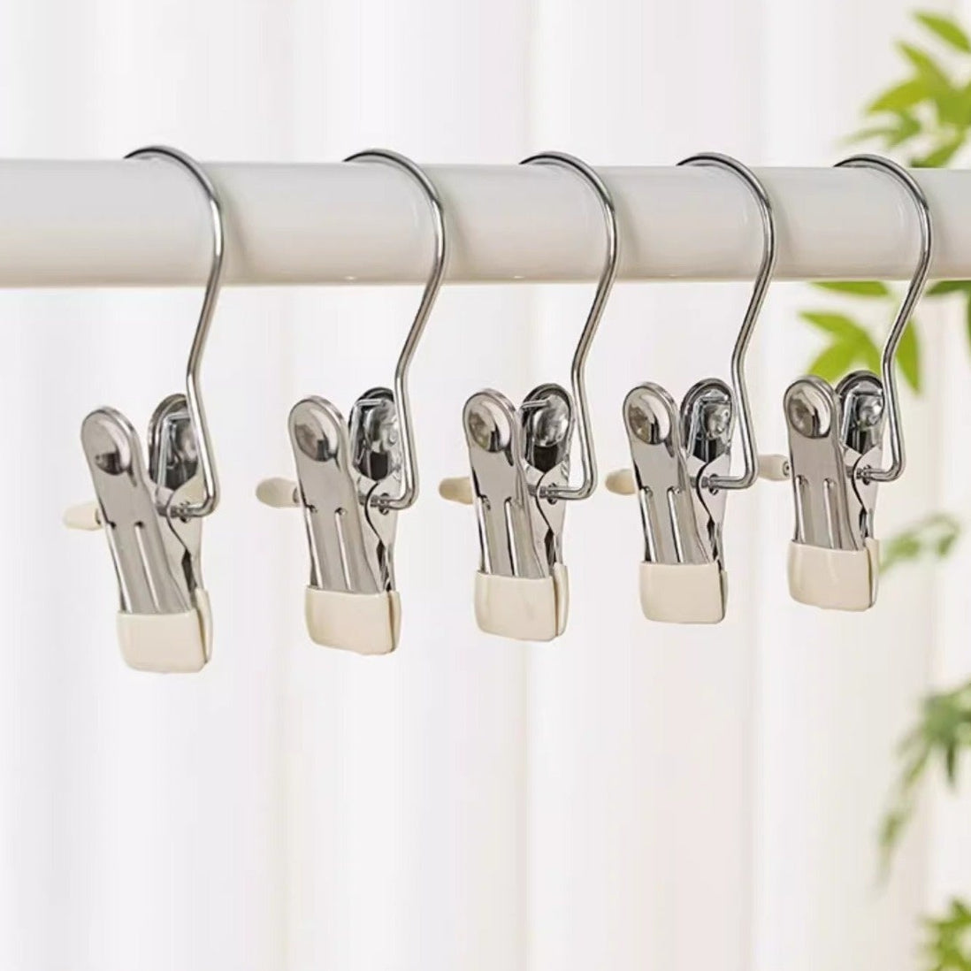 Closet Hanger Clips
