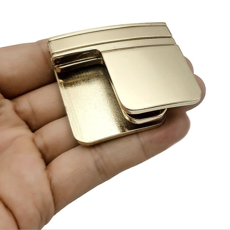 Adjustable Belt Buckle